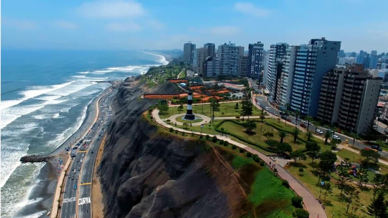 Rainbow Hostel ليما المظهر الخارجي الصورة